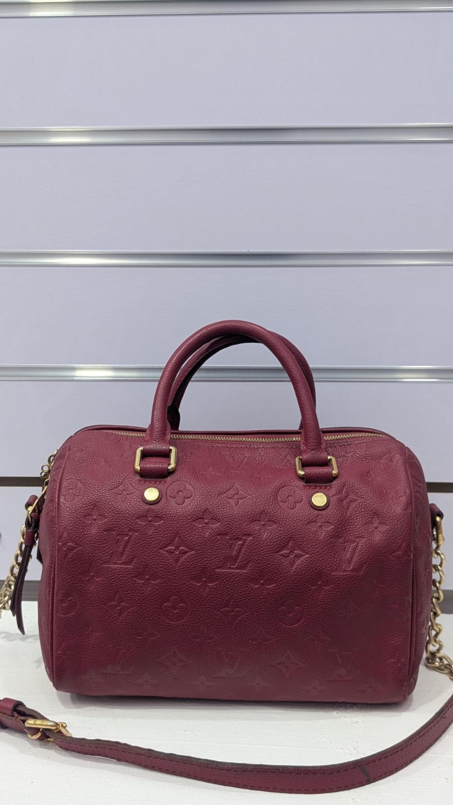 Louis Vuitton Speedy Bandouliere 25 - Monogram Empreinte
Bottega Veneta Intrecciato Messenger Bag