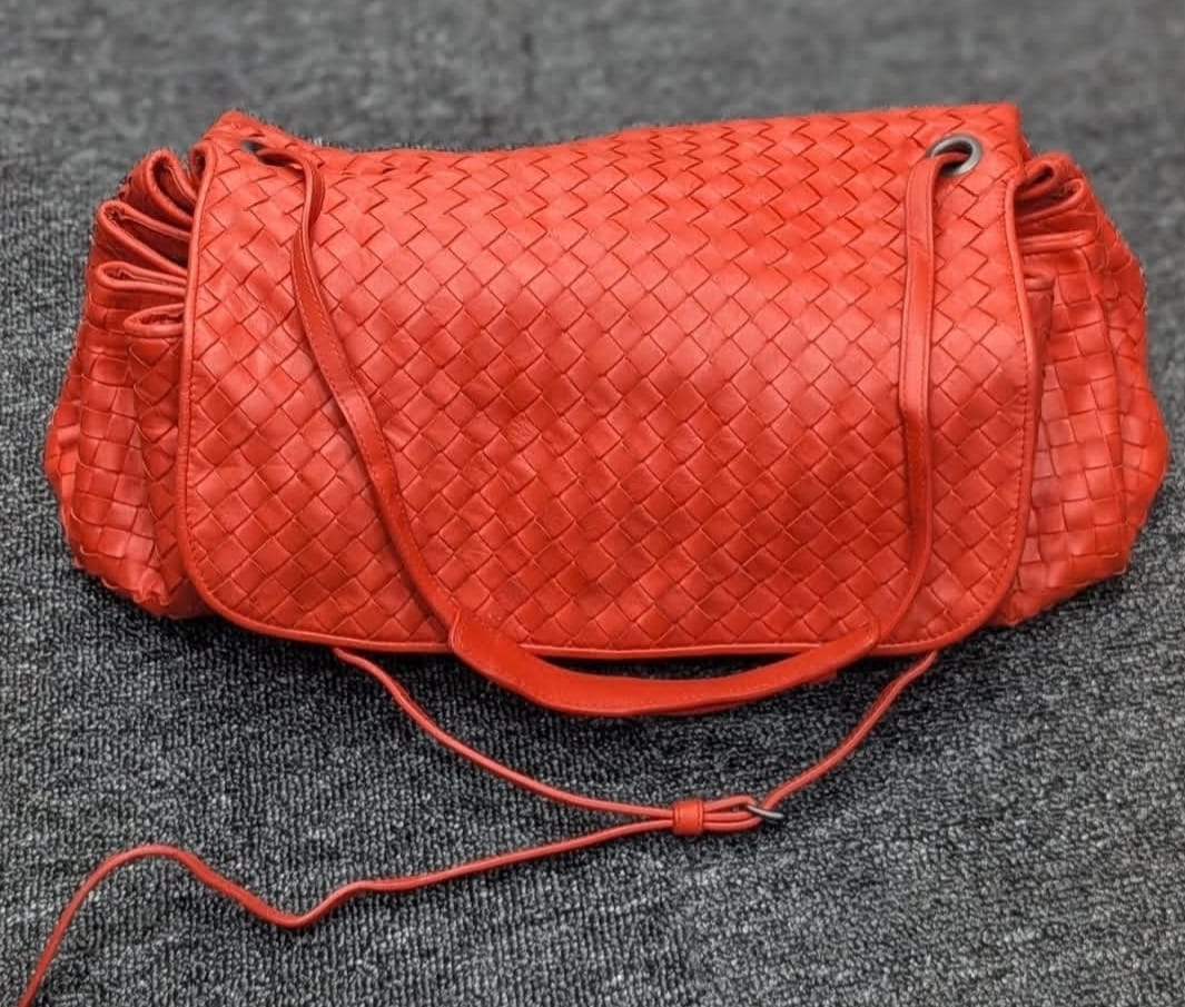 Bottega Veneta Intrecciato Messenger Bag