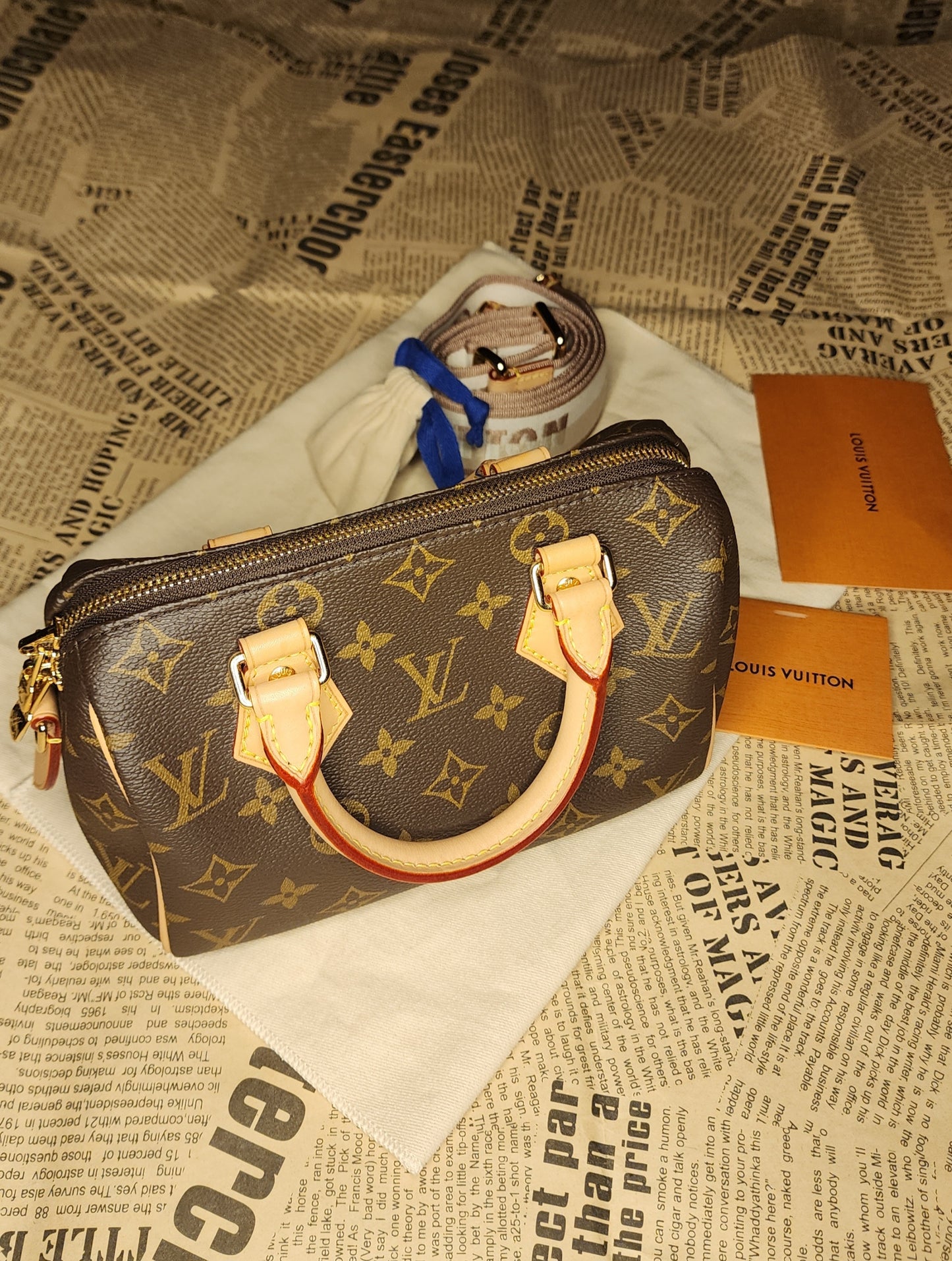 Louis Vuitton Speedy Bandouliere 20 Monogram Canvas Crossbody Handbag with Dust Bag & Strap