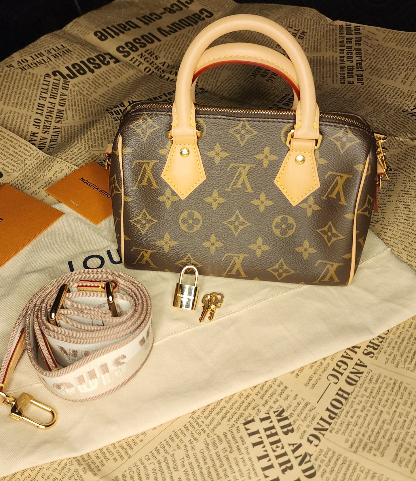 Louis Vuitton Speedy Bandouliere 20 Monogram Canvas Crossbody Handbag with Dust Bag & Strap