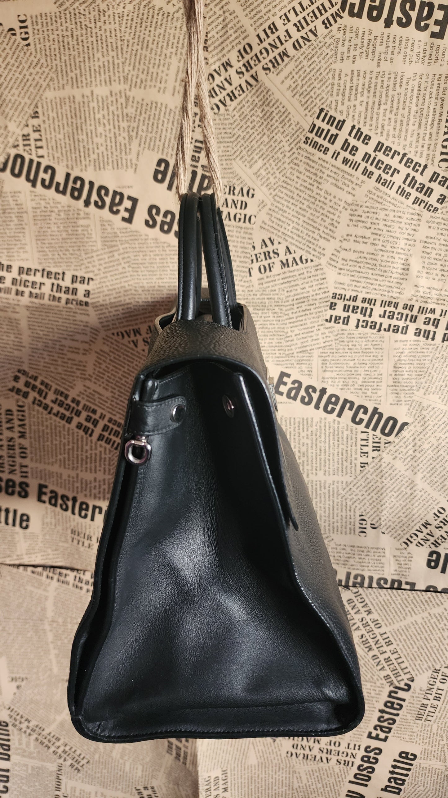 Christian Dior Black Leather Handbag - Excellent Condition Pre_Owned