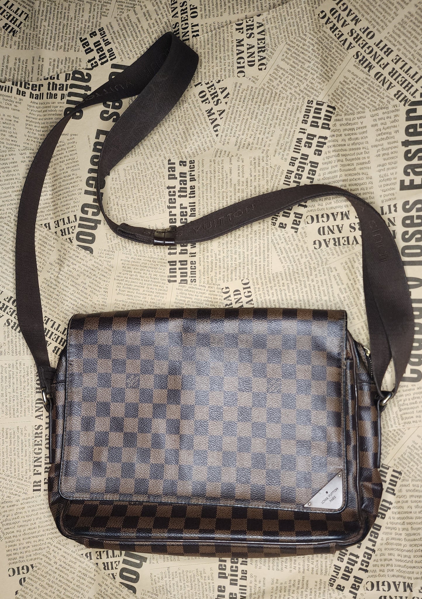 Louis Vuitton Reporter PM Damier Ebene Messenger Bag Pre-Owned Authentic