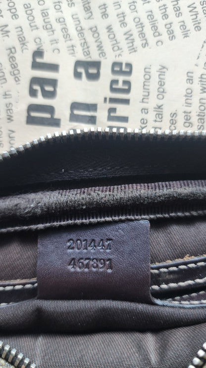 Gucci GG Supreme Canvas Shoulder Bag - Light Scuffs Pre_ Owned